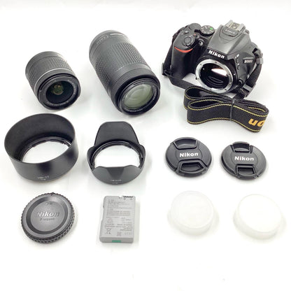 【全額返金保証】【最速発送】Nikon デジタル一眼 D5600 ダブルズームキット ブラック 動作確認済