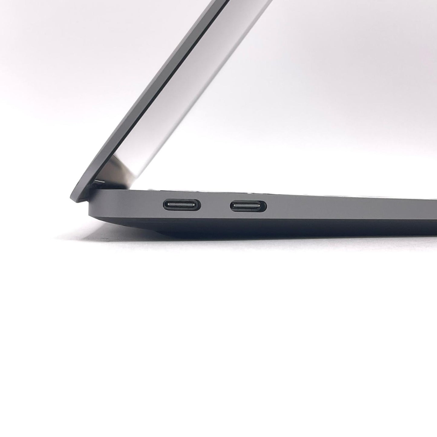 【全額返金保証】【最速発送】Apple MacBook Air 13インチ 2020 Apple M1 8GB SSD 256GB スペースグレイ 98% 美品 動作確認済