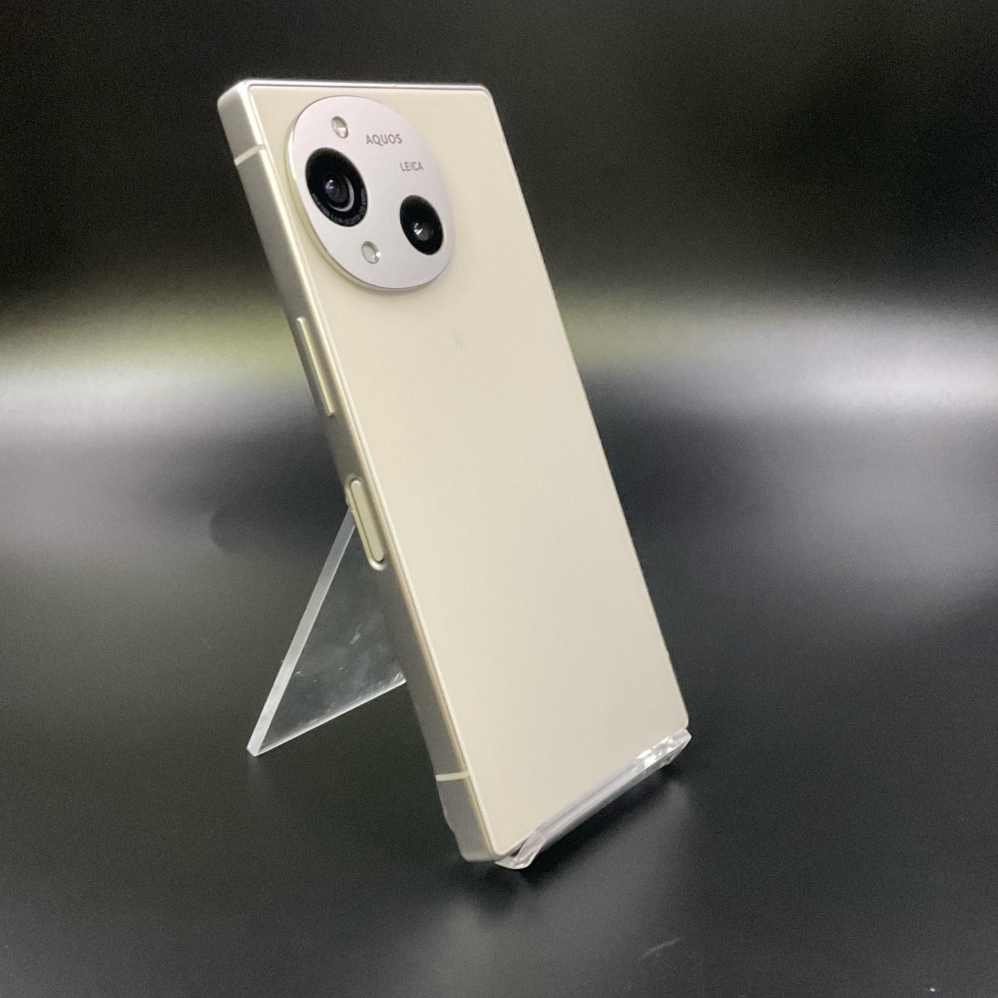 【全額返金保証】【最速発送】SHARP AQUOS R 10 256GB Cashmere White docomo SH-51F 白ロム 動作確認済