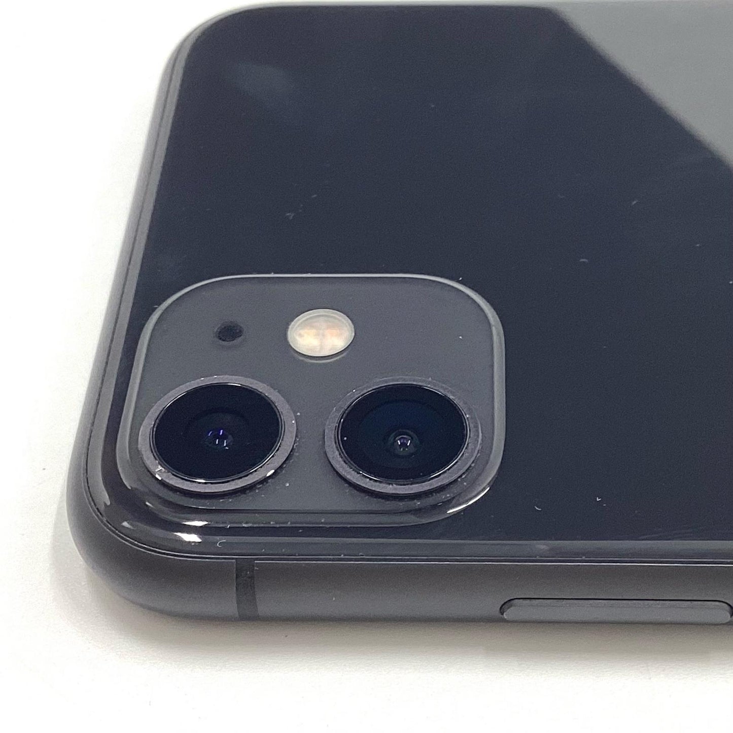 【全額返金保証】【最速発送】Apple iPhone iPhone 11 128GB ブラック Softbank SIMフリー 白ロム 動作確認済 76%