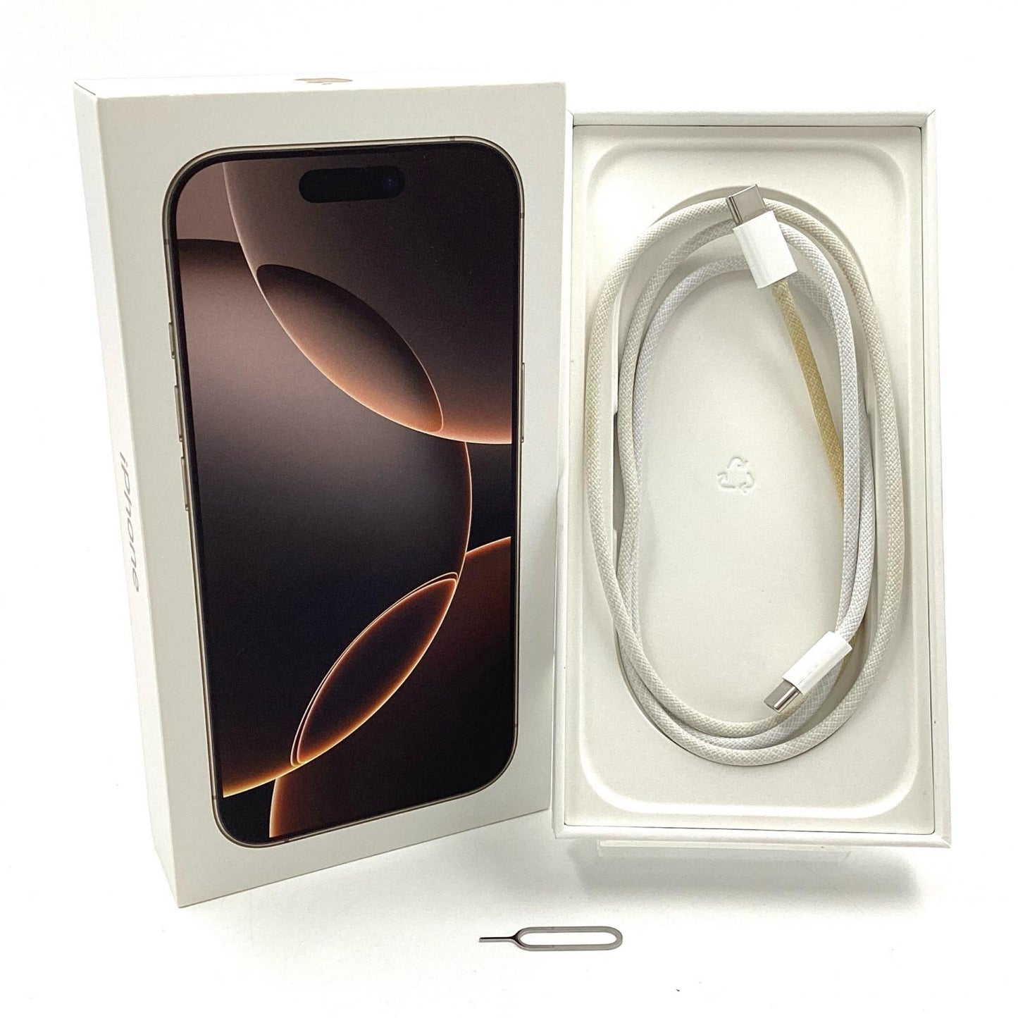 【全額返金保証】【最速発送】Apple iPhone iPhone 16 Pro 256GB デザートチタニウム SIMフリー 白ロム 超美品 動作確認済 98%