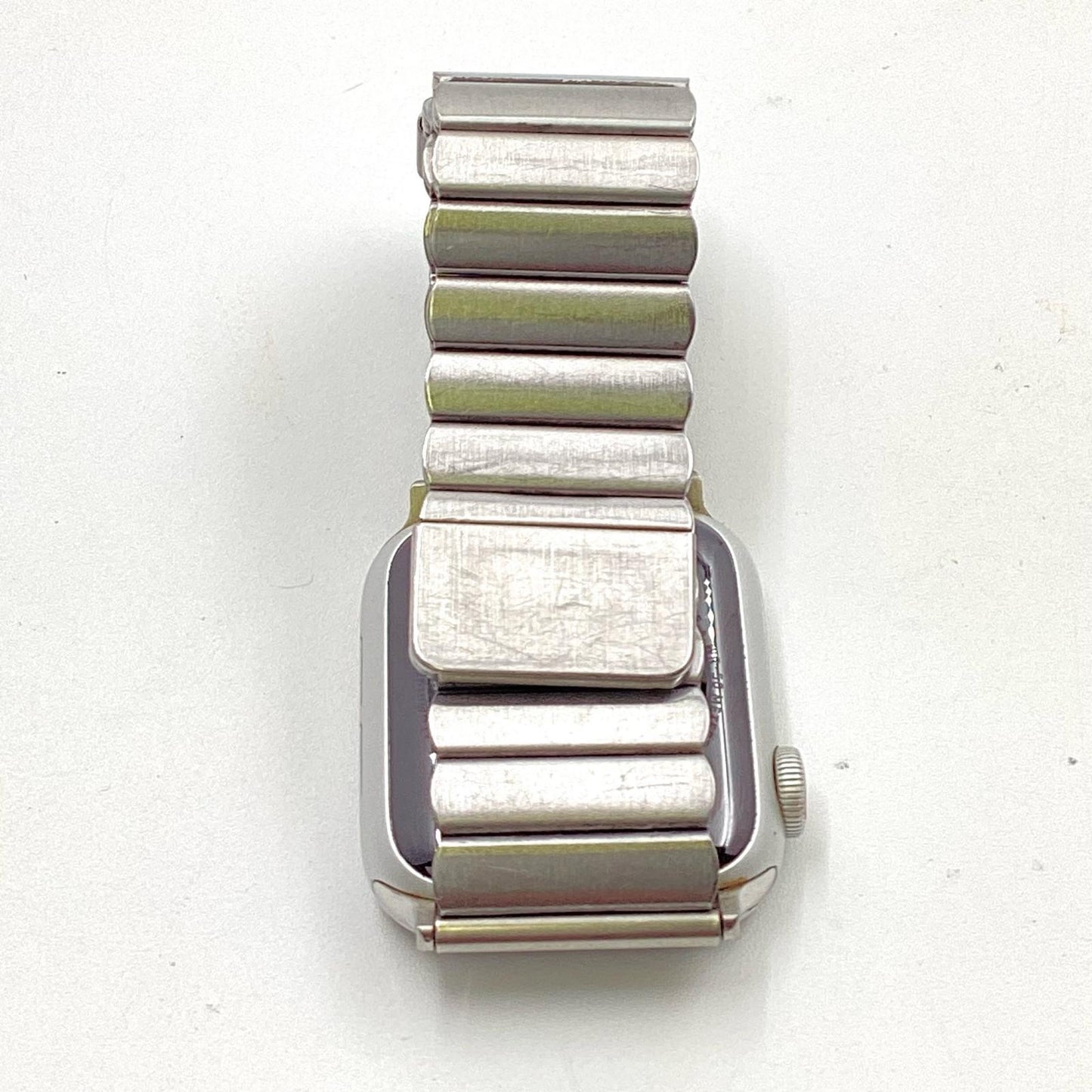 【全額返金保証】【最速発送】Apple Watch Nike アルミニウム 40mm GPS+Cellular 白ロム 69% 動作確認済