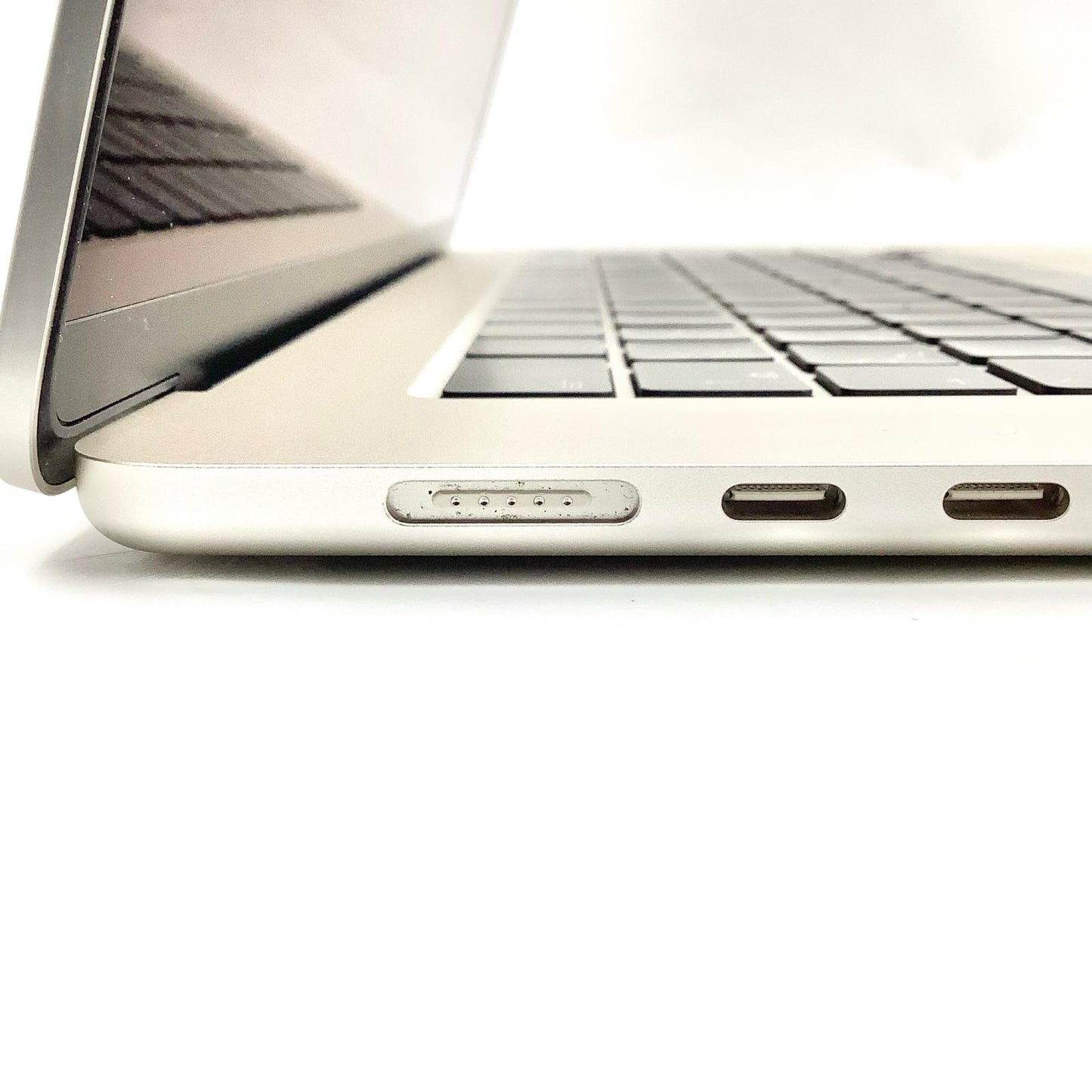 【全額返金保証】【最速発送】Apple MacBook Air 15.3インチ 2023 Apple M2 8GB SSD 256GB スターライト 100% 美品 動作確認済