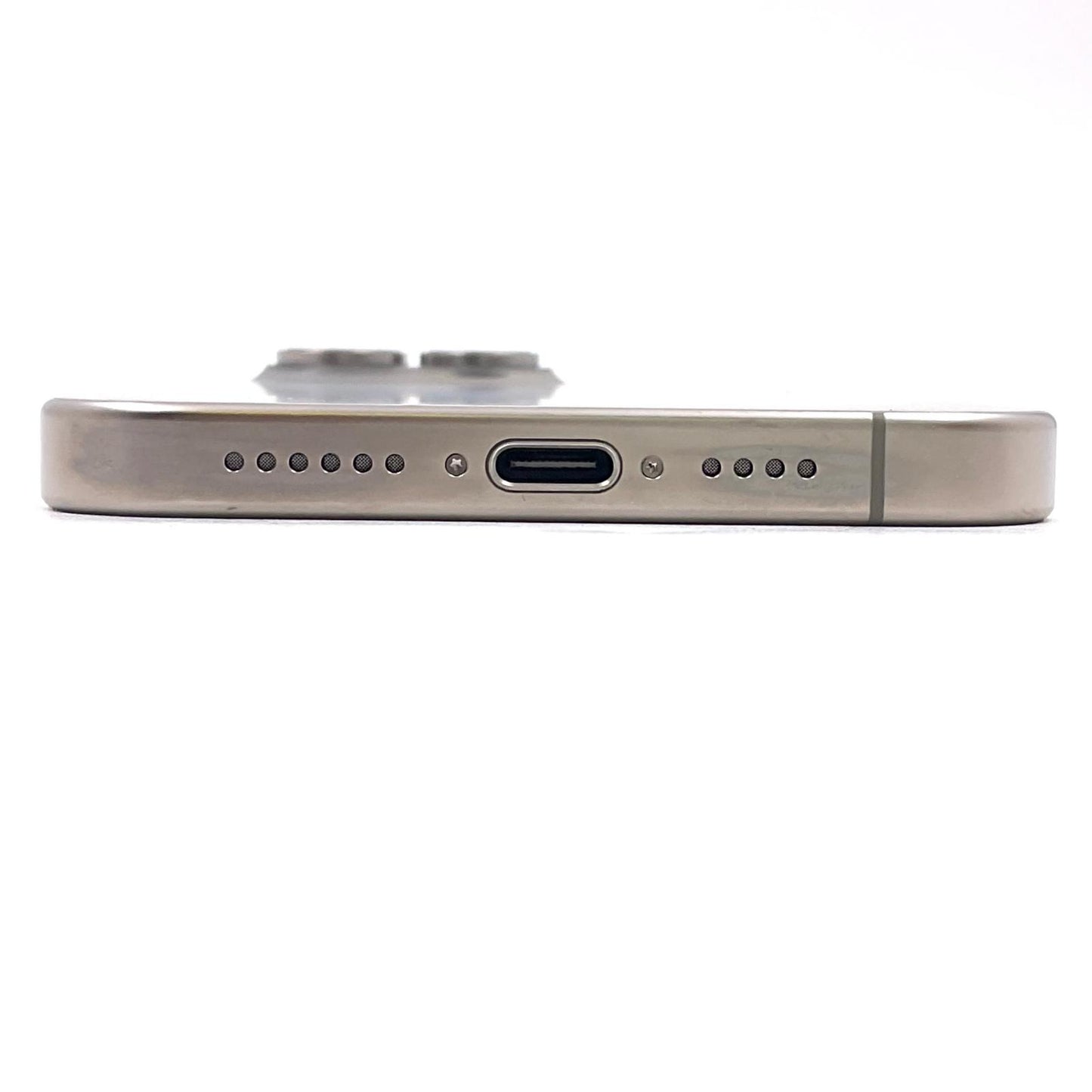 【全額返金保証】【最速発送】Apple iPhone iPhone Pro Max 15 Pro Max 256GB ナチュラルチタニウム docomo 動作確認済 79%