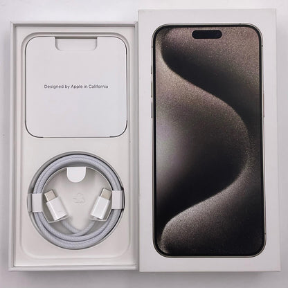 【全額返金保証】【最速発送】Apple iPhone iPhone Pro Max 15 Pro Max 256GB ナチュラルチタニウム docomo 動作確認済 79%