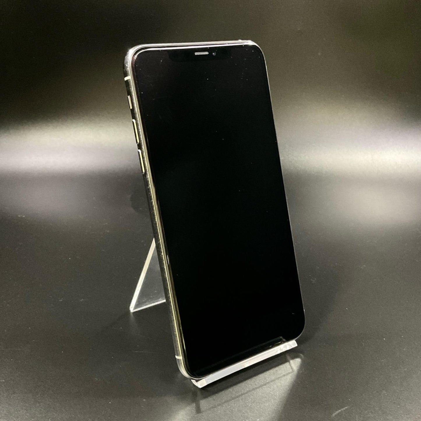【全額返金保証】【最速発送】Apple iPhone iPhone 11 Pro Max 256GB シルバー SIMフリー 白ロム 動作確認済 81%