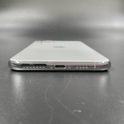 【全額返金保証】【最速発送】Apple iPhone iPhone 11 Pro Max 256GB シルバー SIMフリー 白ロム 動作確認済 81%