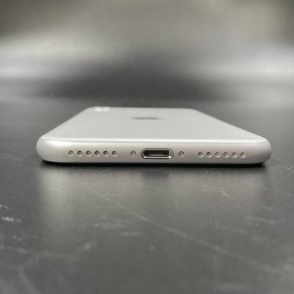 【全額返金保証】【最速発送】Apple iPhone iPhone SE（第2世代） 128GB スターライト docomo 白ロム 動作確認済 86%
