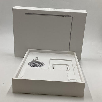 【全額返金保証】【最速発送】Apple MacBook Air 13インチ 2025 Apple M4 16GB M.2 SSD 256GB シルバー 100% 超美品 動作確認済