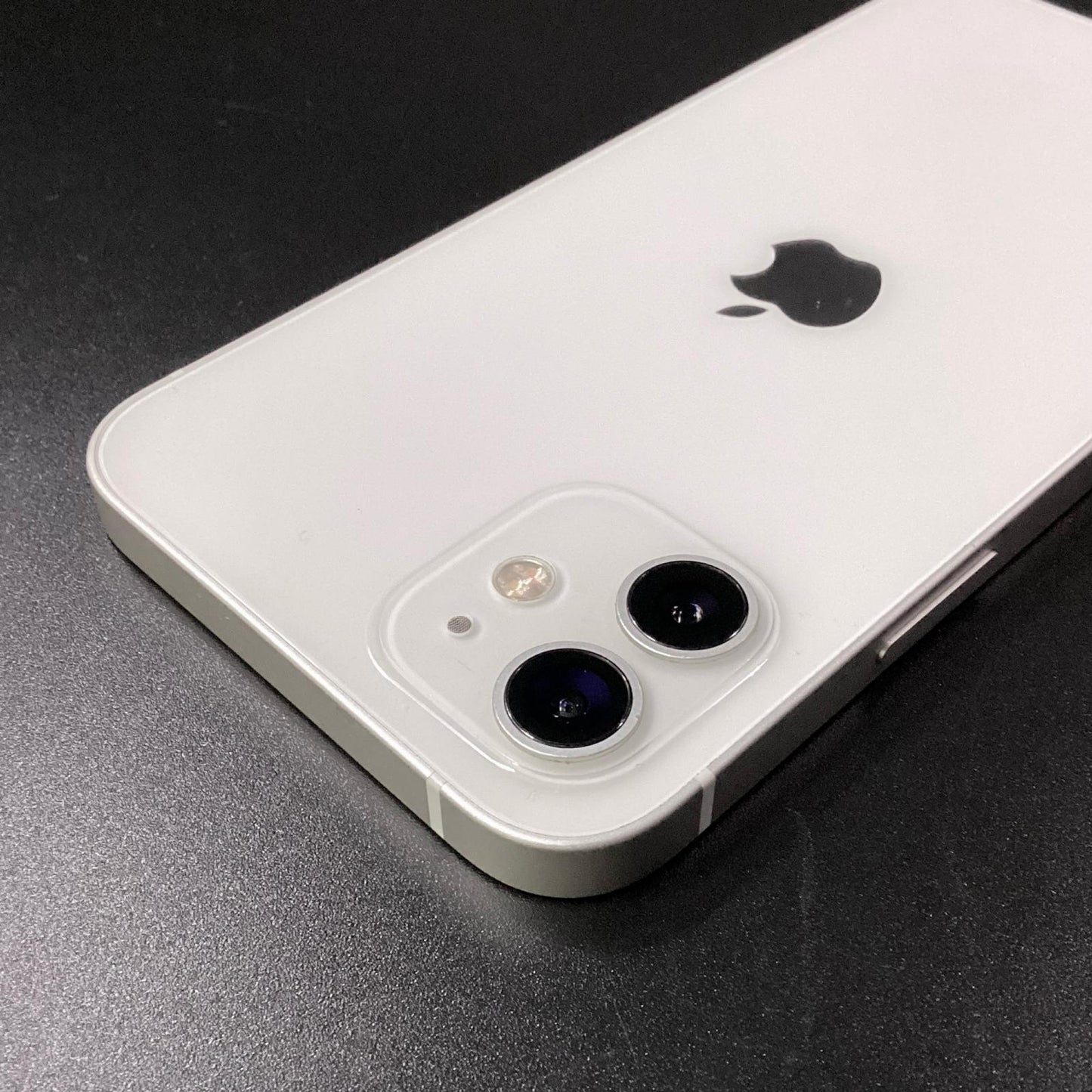 【全額返金保証】【最速発送】Apple iPhone iPhone 12 128GB ホワイト SIMフリー 白ロム 動作確認済 79%