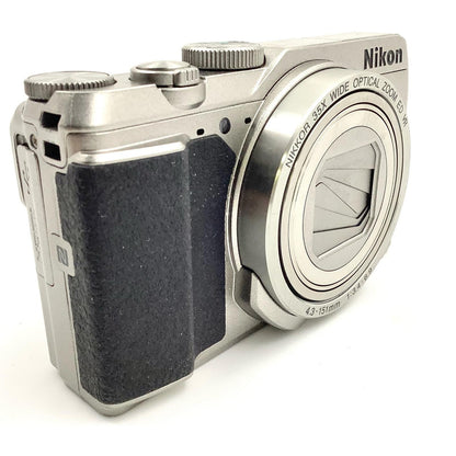 【全額返金保証】【最速発送】Nikon コンパクトデジタルカメラ COOLPIX A900 [シルバー] 動作確認済