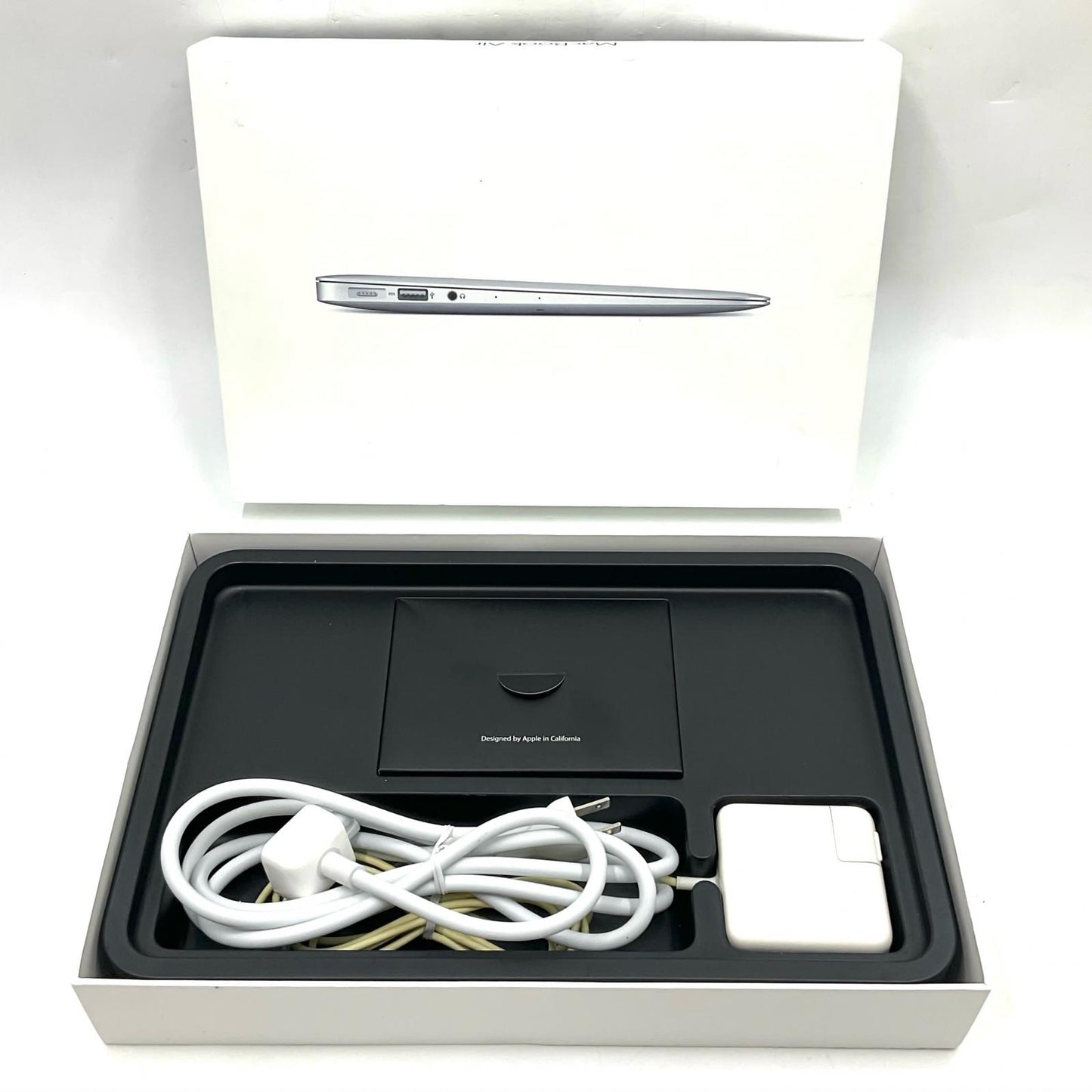 【全額返金保証】【最速発送】Apple MacBook Air 11インチ 2015 1.6 GHz Intel Core i5 4GB SSD 128GB 動作確認済