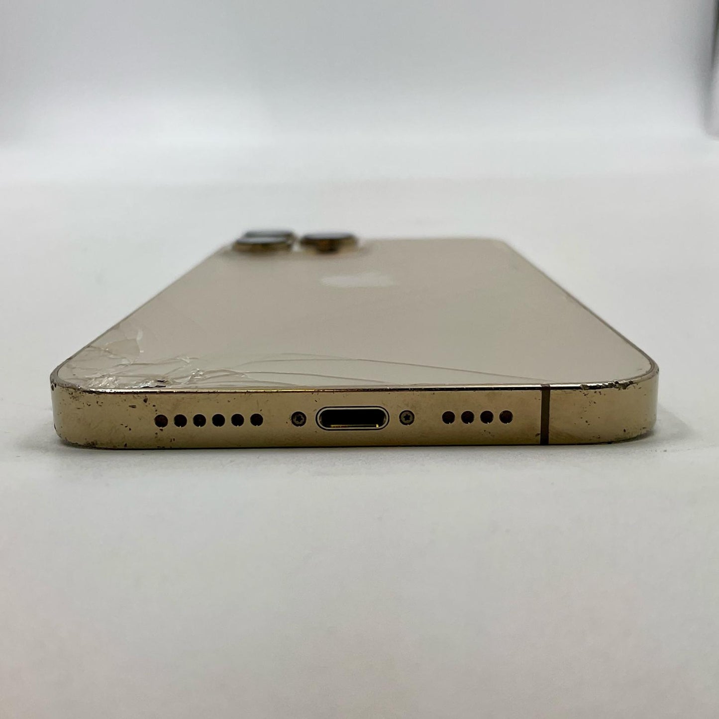 【最速発送】Apple iPhone iPhone 13 Pro Max 128GB ゴールド Softbank【難有】 87%