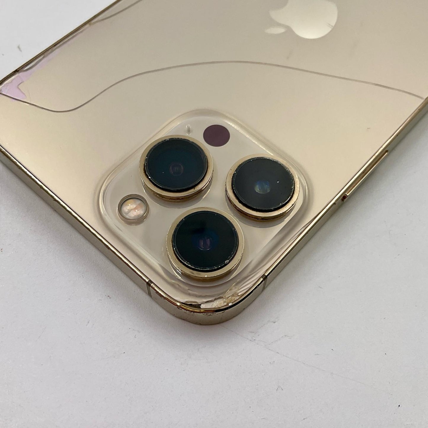 【最速発送】Apple iPhone iPhone 13 Pro Max 128GB ゴールド Softbank【難有】 87%