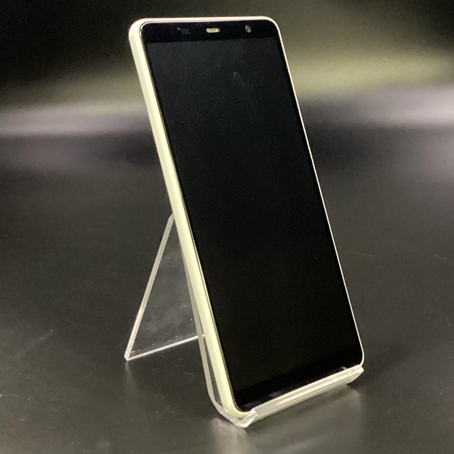 【全額返金保証】【最速発送】富士通 arrows Be4 32GB ホワイト docomo F-41A 白ロム 動作確認済