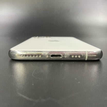 【最速発送】Apple iPhone iPhone 11 Pro 256GB シルバー SIMフリー 白ロム【難有】 67%