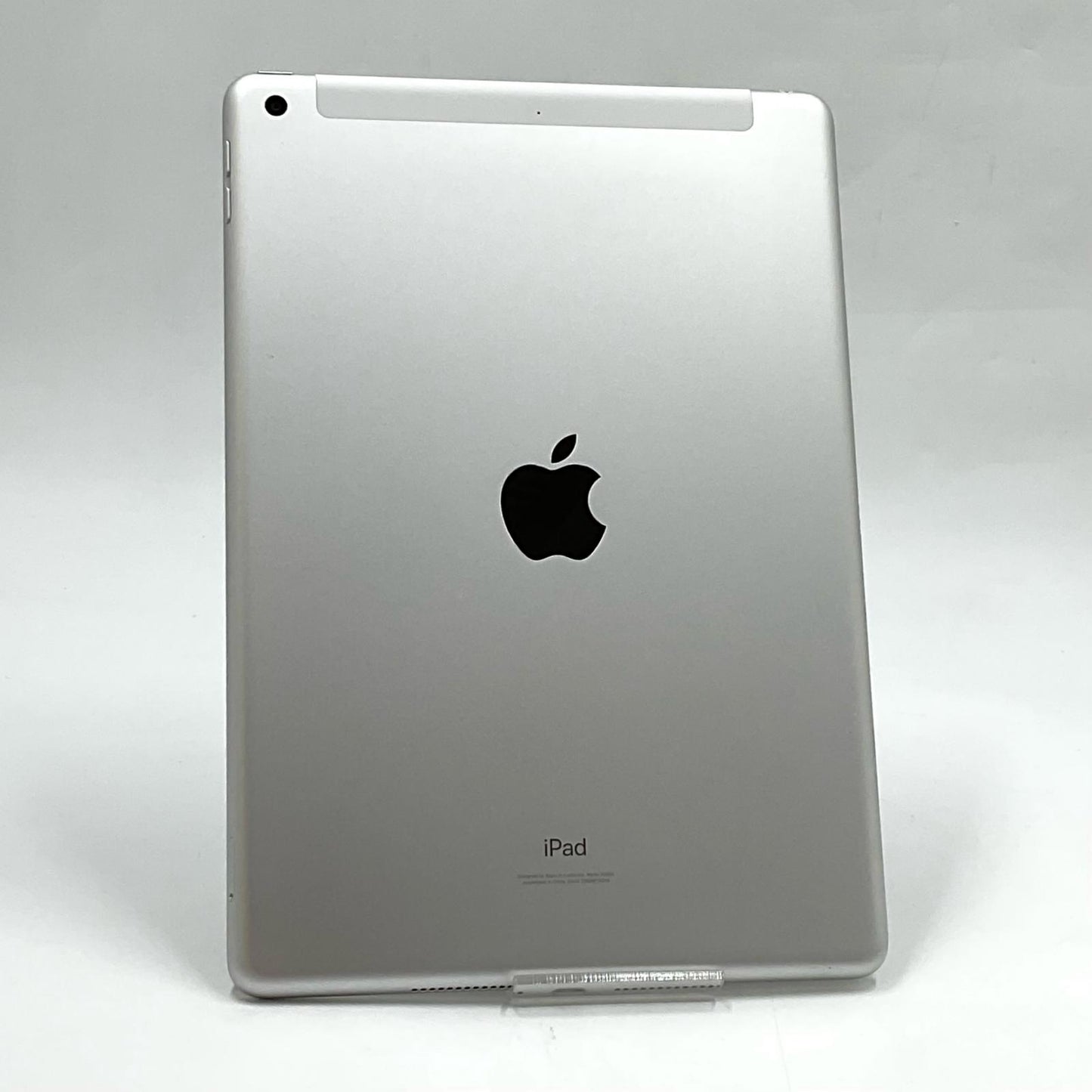 【最速発送】Apple iPad iPad 10.2インチ 第9世代 64GB シルバー WiFi+Cellular au 白ロム【難有】
