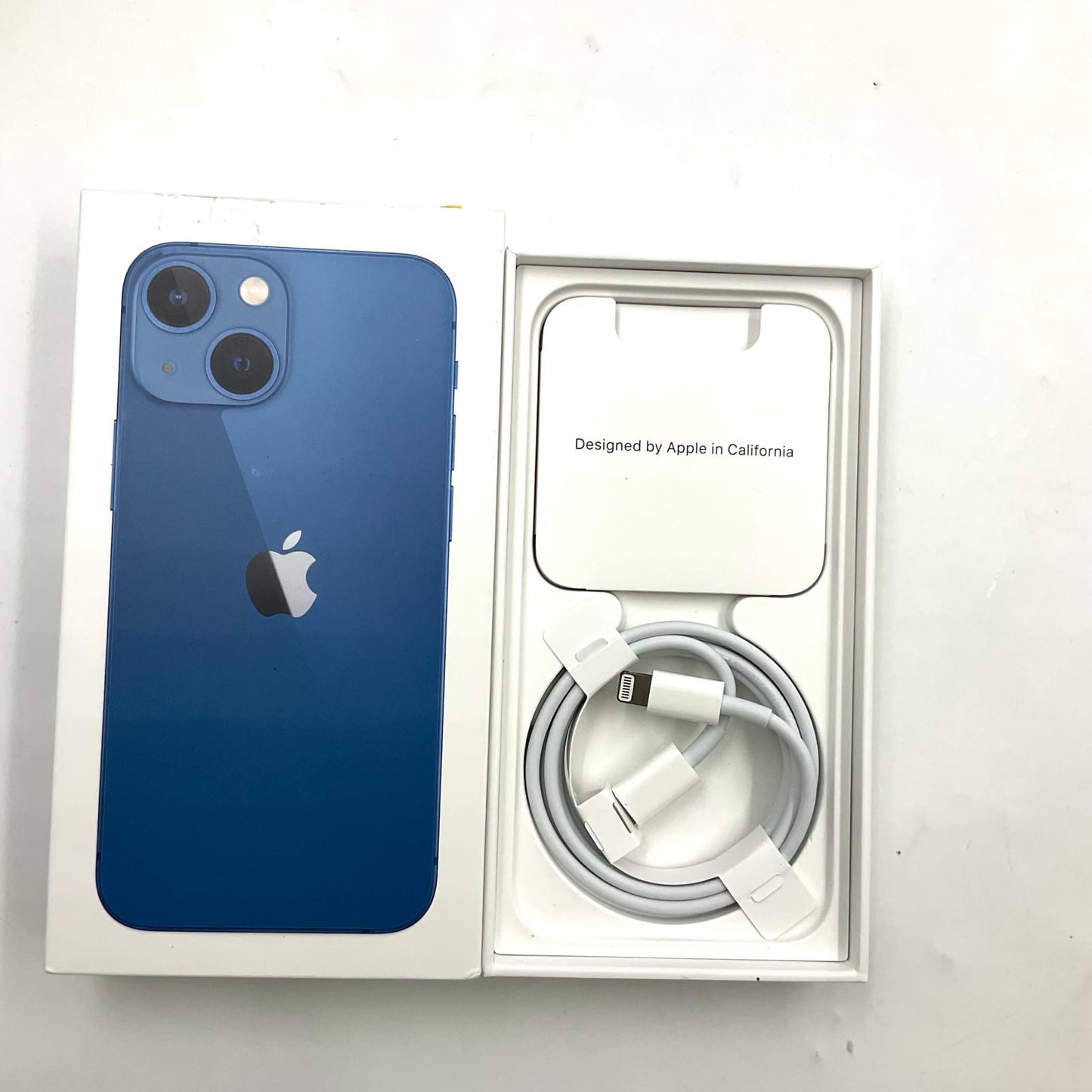 【全額返金保証】【最速発送】Apple iPhone iPhone 13 mini 128GB ブルー docomo 白ロム 動作確認済 72%