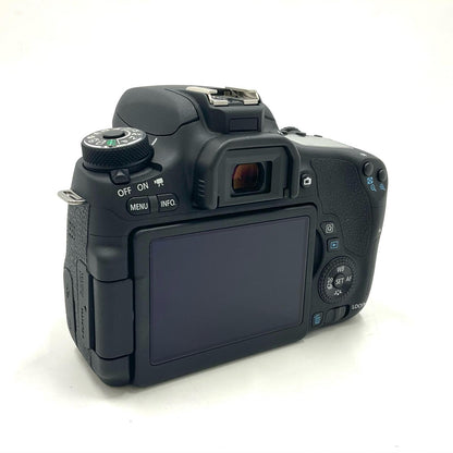 【全額返金保証】【最速発送】Canon デジタル一眼 EOS 8000D ボディ ブラック 美品 動作確認済