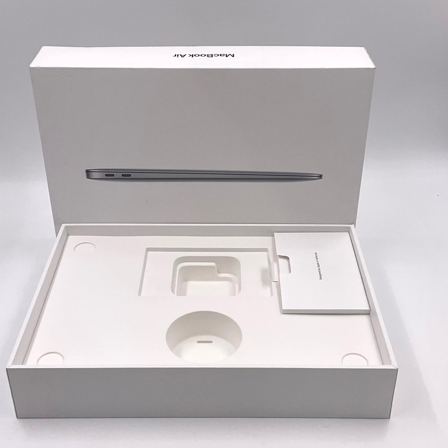 【全額返金保証】【最速発送】Apple MacBook Air 13インチ 2020 Apple M1 8GB M.2 SSD 256GB スペースグレイ 98% 美品 動作確認済