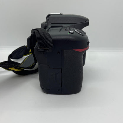 【全額返金保証】【最速発送】Nikon デジタル一眼 D7500 ボディ ブラック 美品 動作確認済