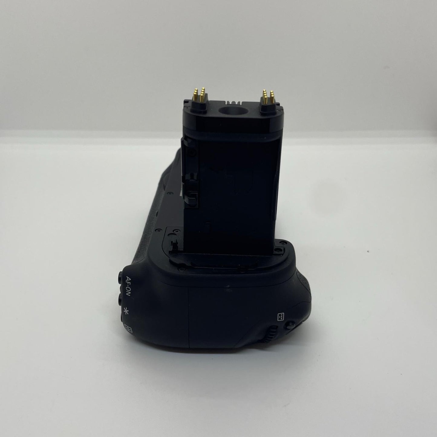 【全額返金保証】【最速発送】Canon BG-E21 バッテリーグリップ 動作確認済