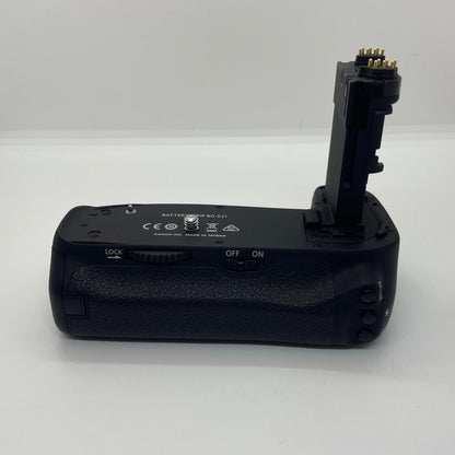 【全額返金保証】【最速発送】Canon BG-E21 バッテリーグリップ 動作確認済