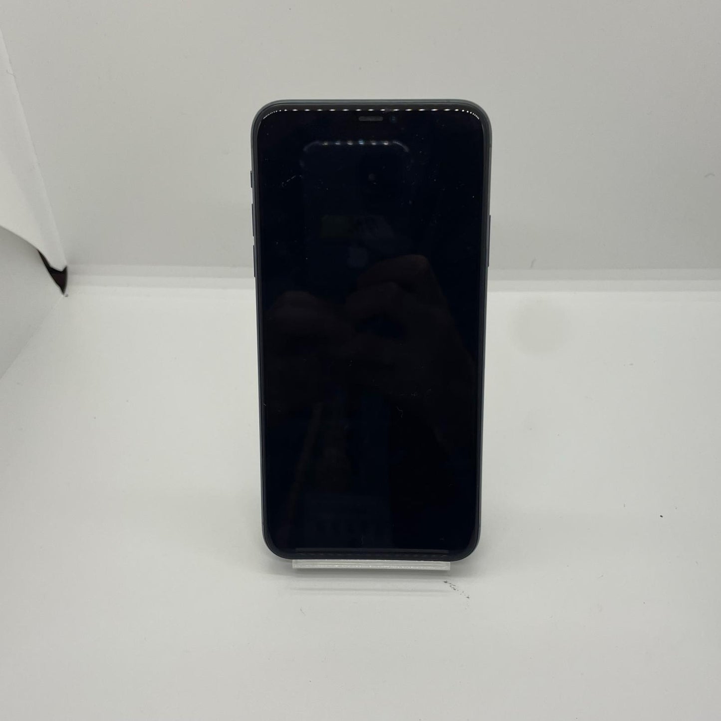 【最速発送】Apple iPhone iPhone 11 Pro Max 256GB ミッドナイトグリーン SIMフリー【難有】 84%