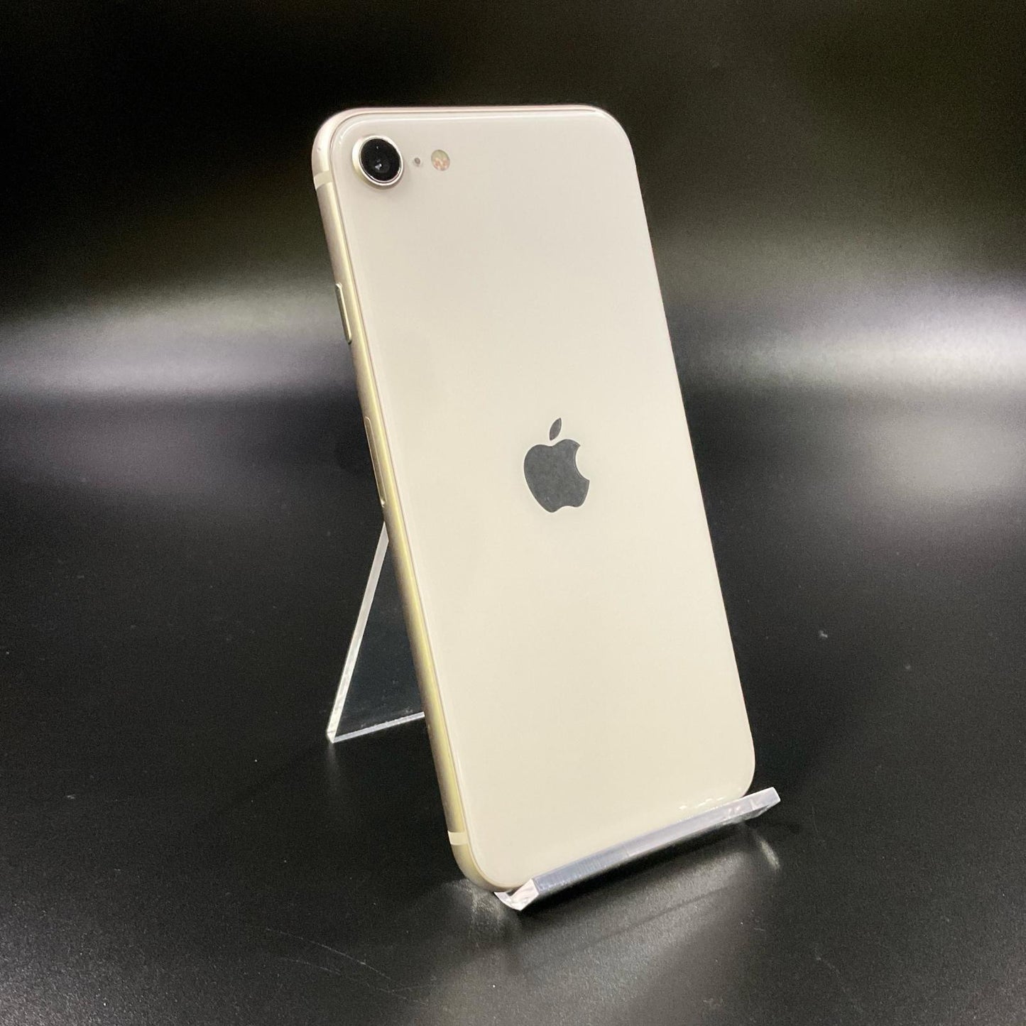 【全額返金保証】【最速発送】Apple iPhone iPhone SE（第3世代） 64GB スターライト 楽天モバイル 白ロム 動作確認済 76%