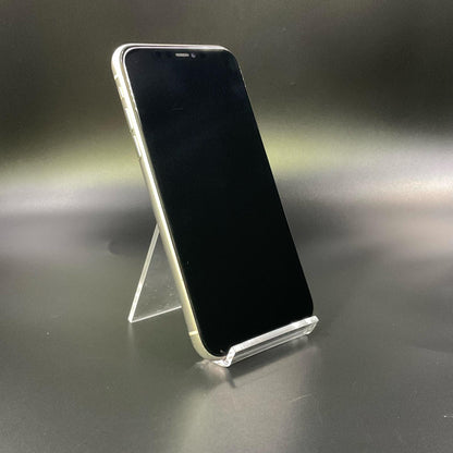 【全額返金保証】【最速発送】Apple iPhone iPhone 11 64GB ホワイト au 白ロム 動作確認済 74%