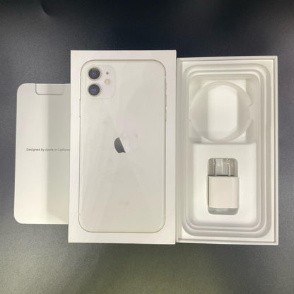 【全額返金保証】【最速発送】Apple iPhone iPhone 11 64GB ホワイト au 白ロム 動作確認済 74%