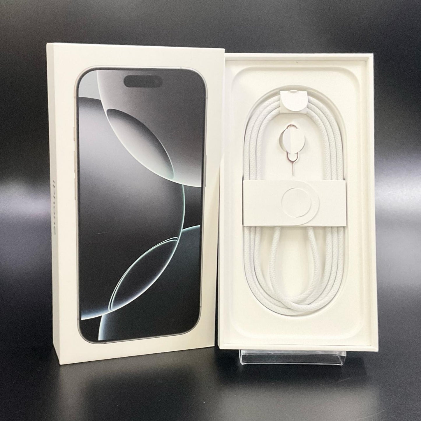 【全額返金保証】【最速発送】Apple iPhone iPhone 16 Pro 512GB ホワイトチタニウム SIMフリー 白ロム 超美品 動作確認済 94%
