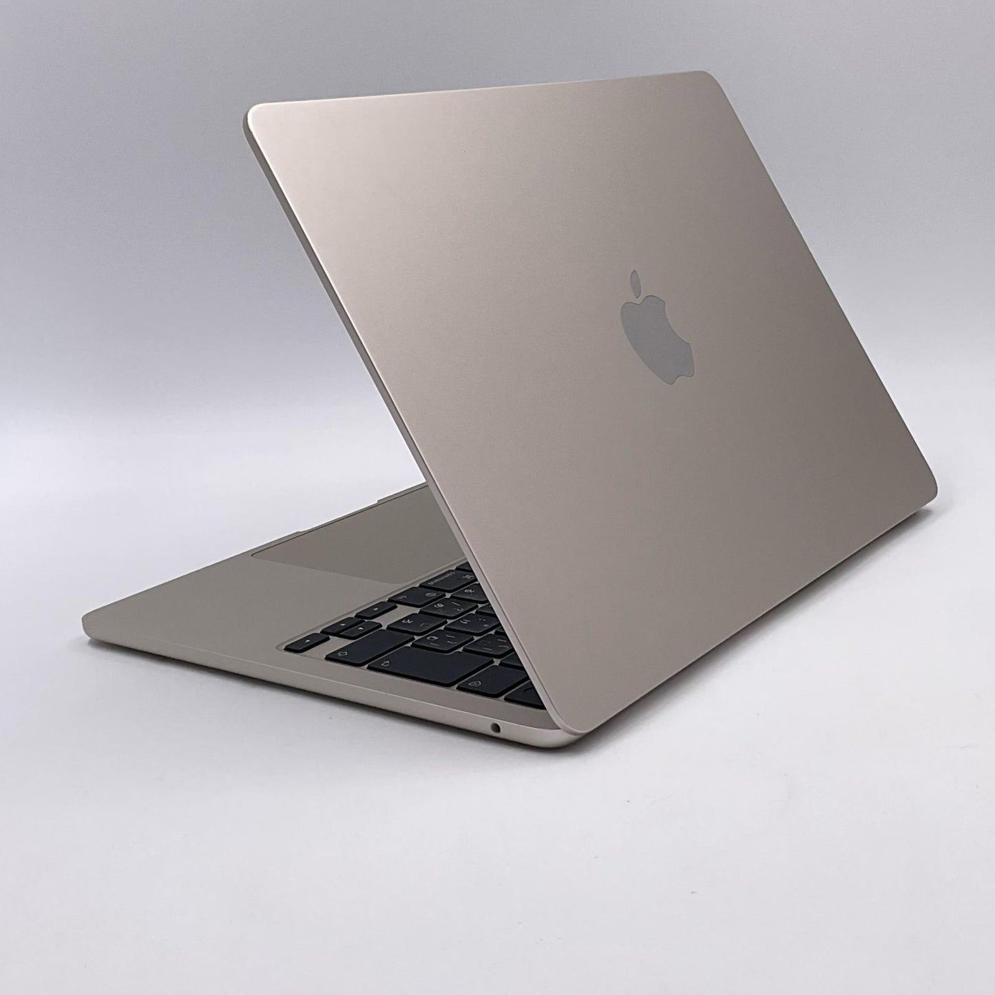 【全額返金保証】【最速発送】Apple MacBook Air 13インチ 2022 Apple M2 8GB SSD 256GB スターライト 100% 動作確認済
