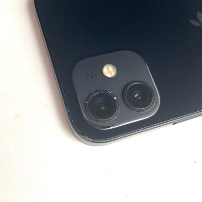 【全額返金保証】【最速発送】Apple iPhone iPhone 12 256GB ブラック docomo 白ロム 動作確認済 74%