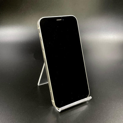 【全額返金保証】【最速発送】Apple iPhone iPhone 7 32GB シルバー au 白ロム 動作確認済 77%
