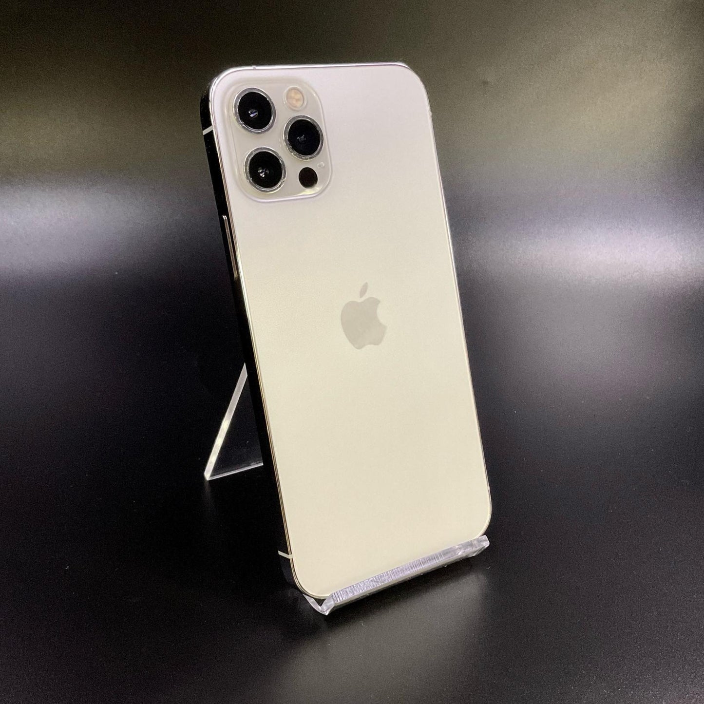 【全額返金保証】【最速発送】Apple iPhone iPhone 12 Pro 128GB シルバー docomo SIMフリー 白ロム 動作確認済 76%