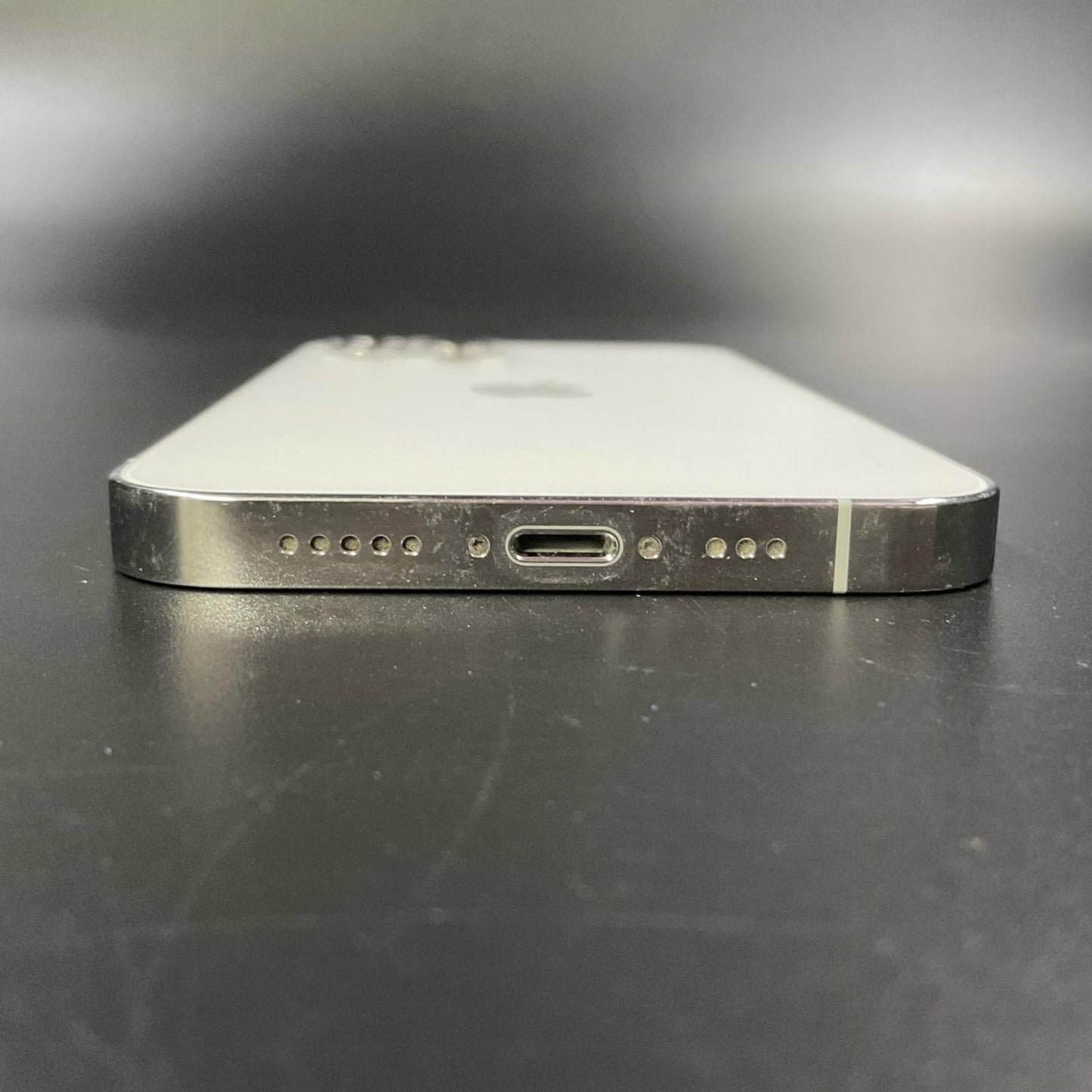 【全額返金保証】【最速発送】Apple iPhone iPhone 12 Pro 128GB シルバー docomo SIMフリー 白ロム 動作確認済 76%