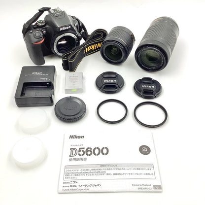 【全額返金保証】【最速発送】Nikon デジタル一眼 D5600 ダブルズームキット ブラック 美品 動作確認済