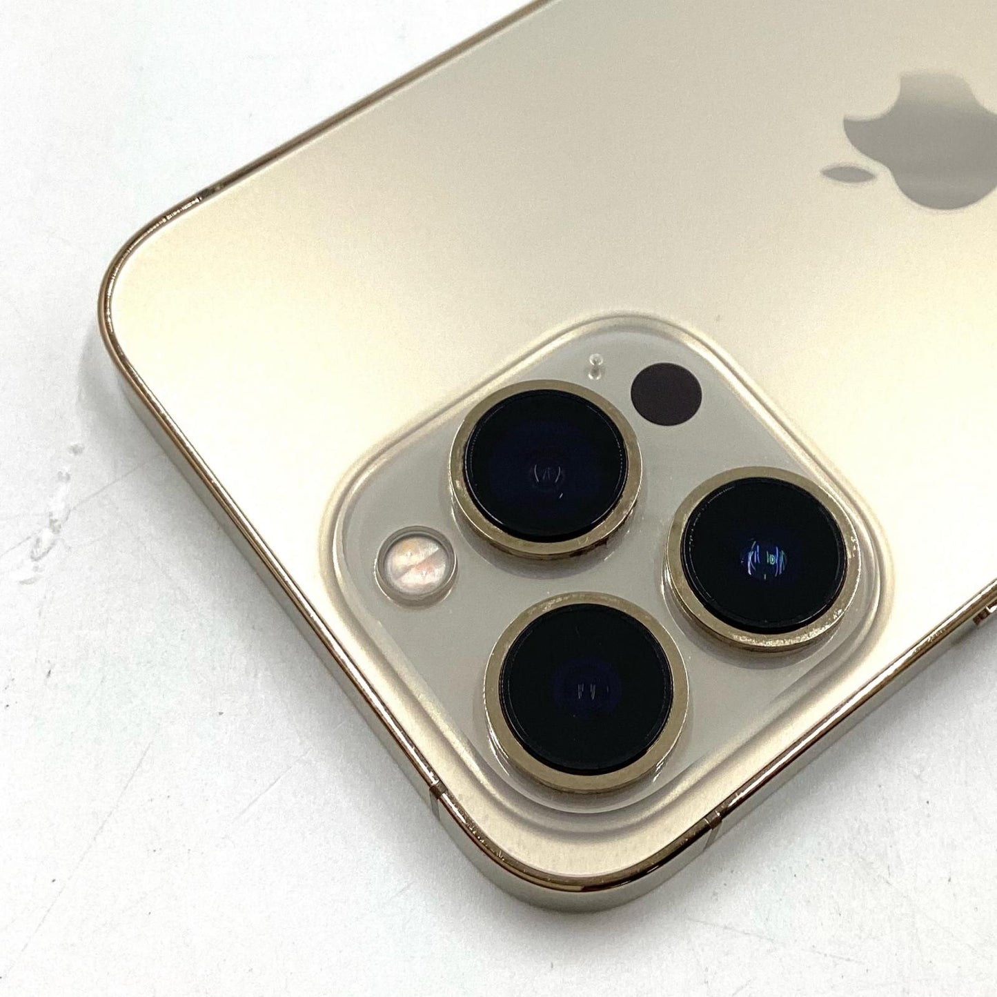 【全額返金保証】【最速発送】Apple iPhone iPhone 13 Pro 128GB ゴールド SIMフリー 白ロム 動作確認済 85%