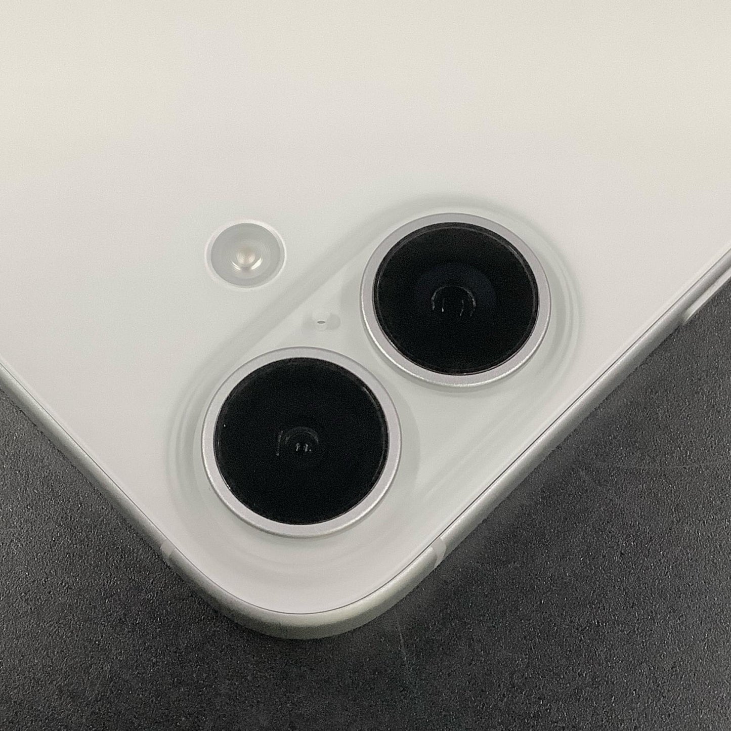 【全額返金保証】【最速発送】Apple iPhone iPhone 16 128GB ホワイト Softbank 超美品 動作確認済 100%