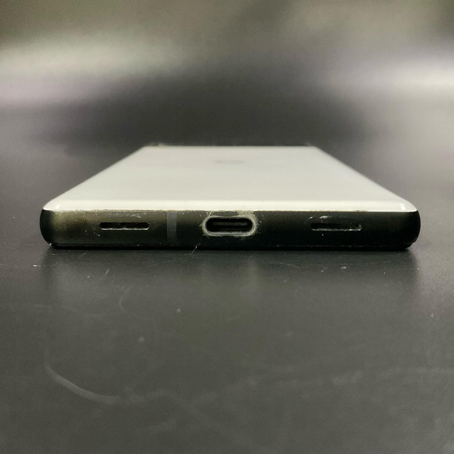 【全額返金保証】【最速発送】Google Pixel 6a 128GB チョーク au SIMフリー GB17L 白ロム 動作確認済