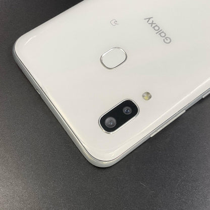 【全額返金保証】【最速発送】SAMSUNG Galaxy A30 64GB ホワイト au SCV43 白ロム 動作確認済