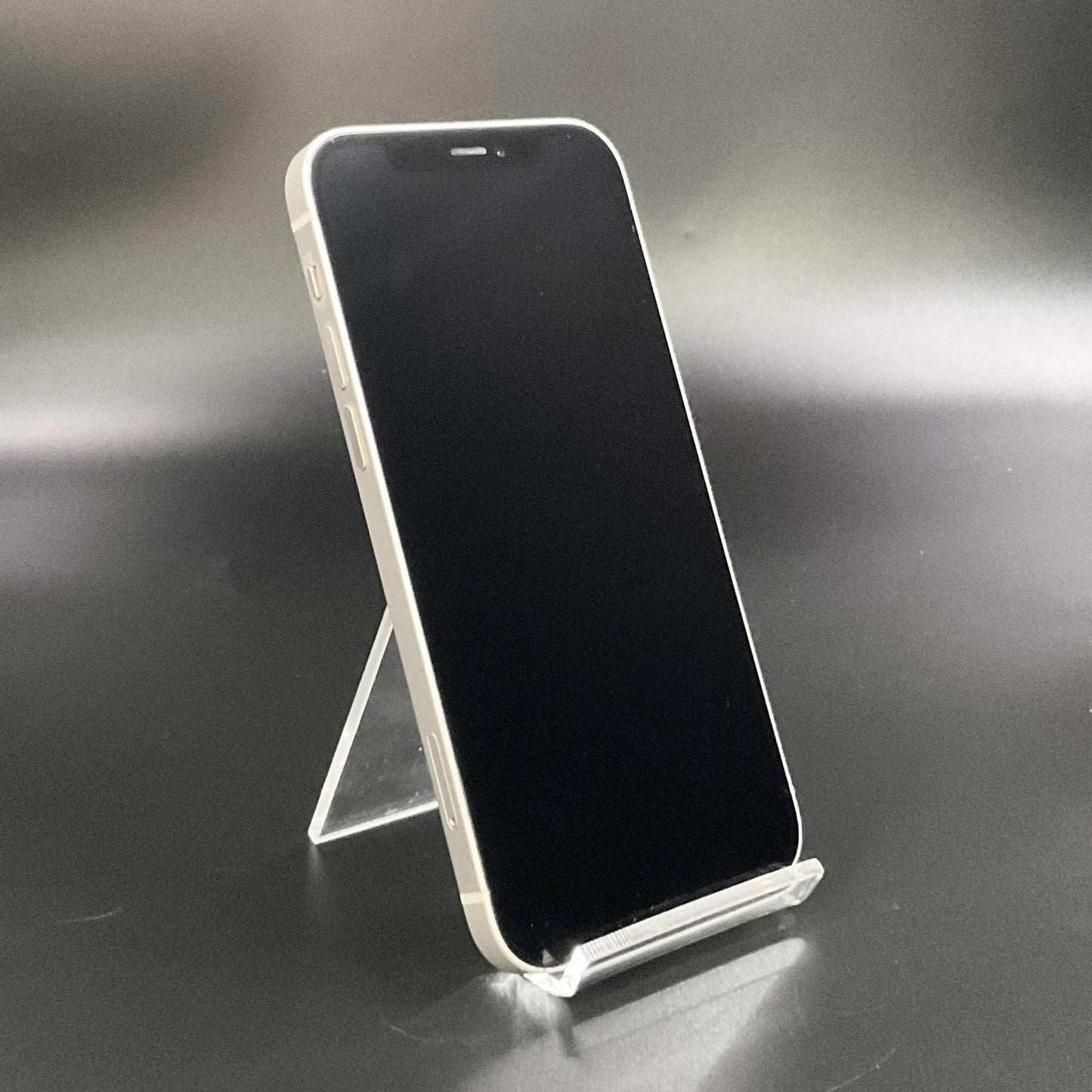 【全額返金保証】【最速発送】Apple iPhone iPhone 12 128GB ホワイト docomo 白ロム 動作確認済 69%