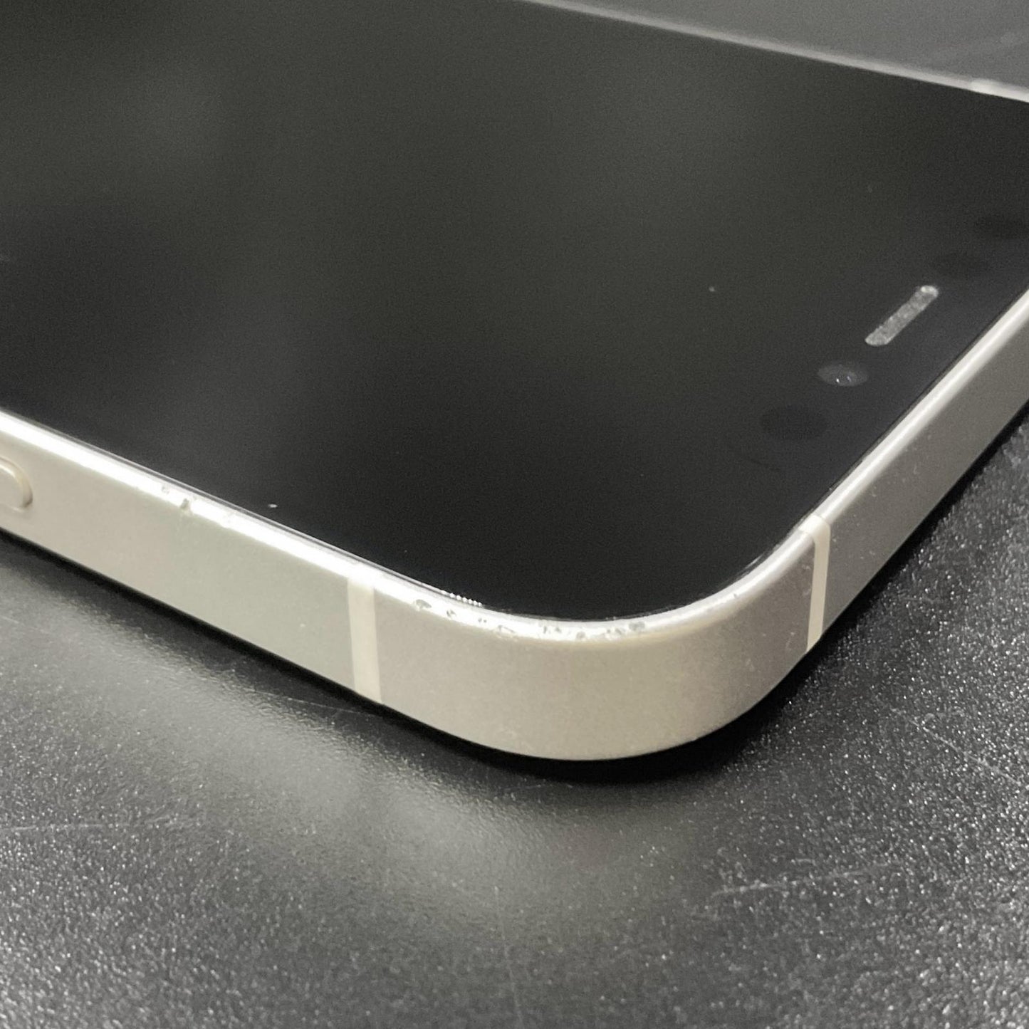 【全額返金保証】【最速発送】Apple iPhone iPhone 12 128GB ホワイト docomo 白ロム 動作確認済 69%
