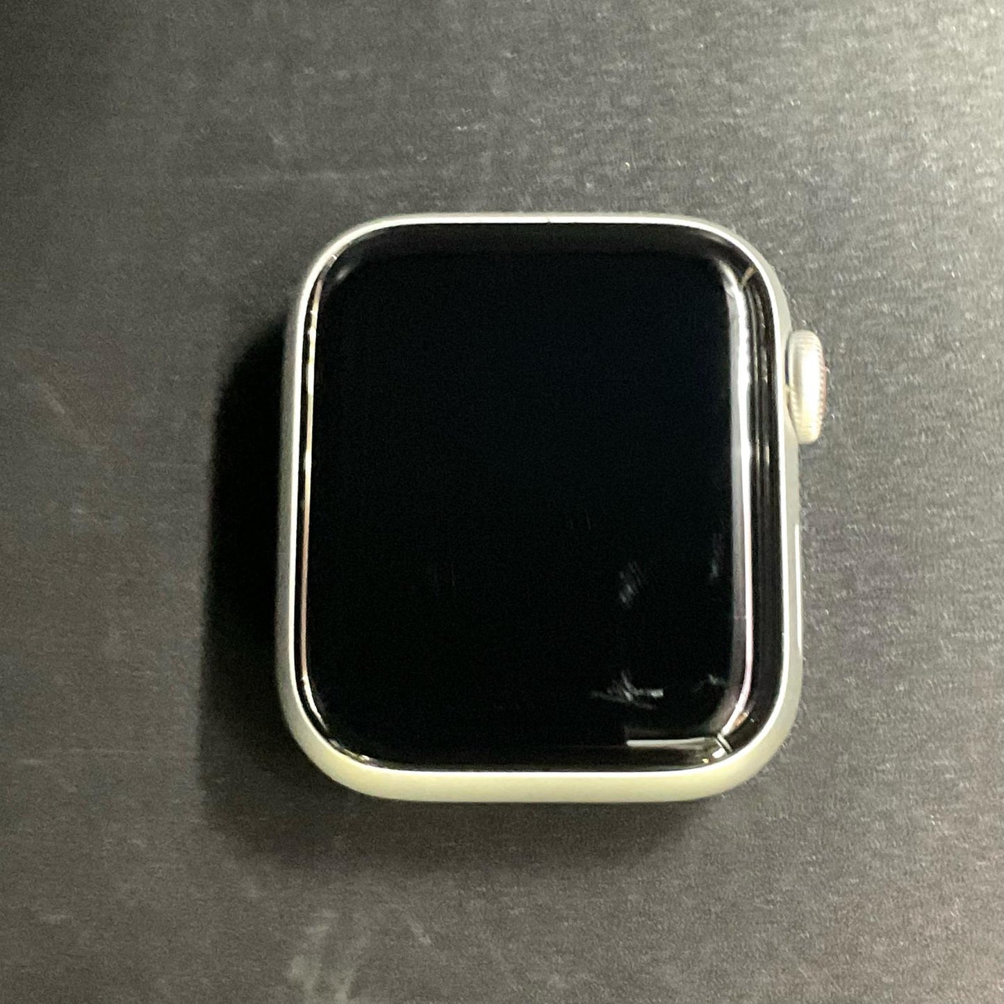 【全額返金保証】【最速発送】Apple Watch SE アルミニウム 40mm GPS+Cellular 白ロム 100% 美品 動作確認済