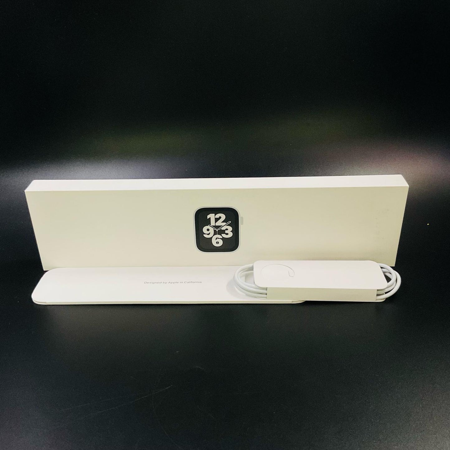 【全額返金保証】【最速発送】Apple Watch SE アルミニウム 40mm GPS+Cellular 白ロム 100% 美品 動作確認済