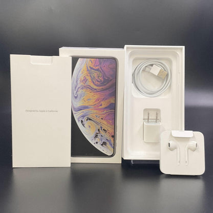 【全額返金保証】【最速発送】Apple iPhone iPhone XS Max 256GB シルバー docomo SIMフリー 白ロム 動作確認済 77%