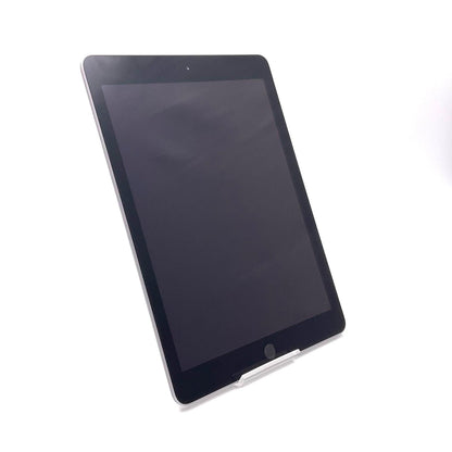 【全額返金保証】【最速発送】Apple iPad iPad 9.7インチ 第6世代 128GB スペースグレイ Wi-Fi 動作確認済