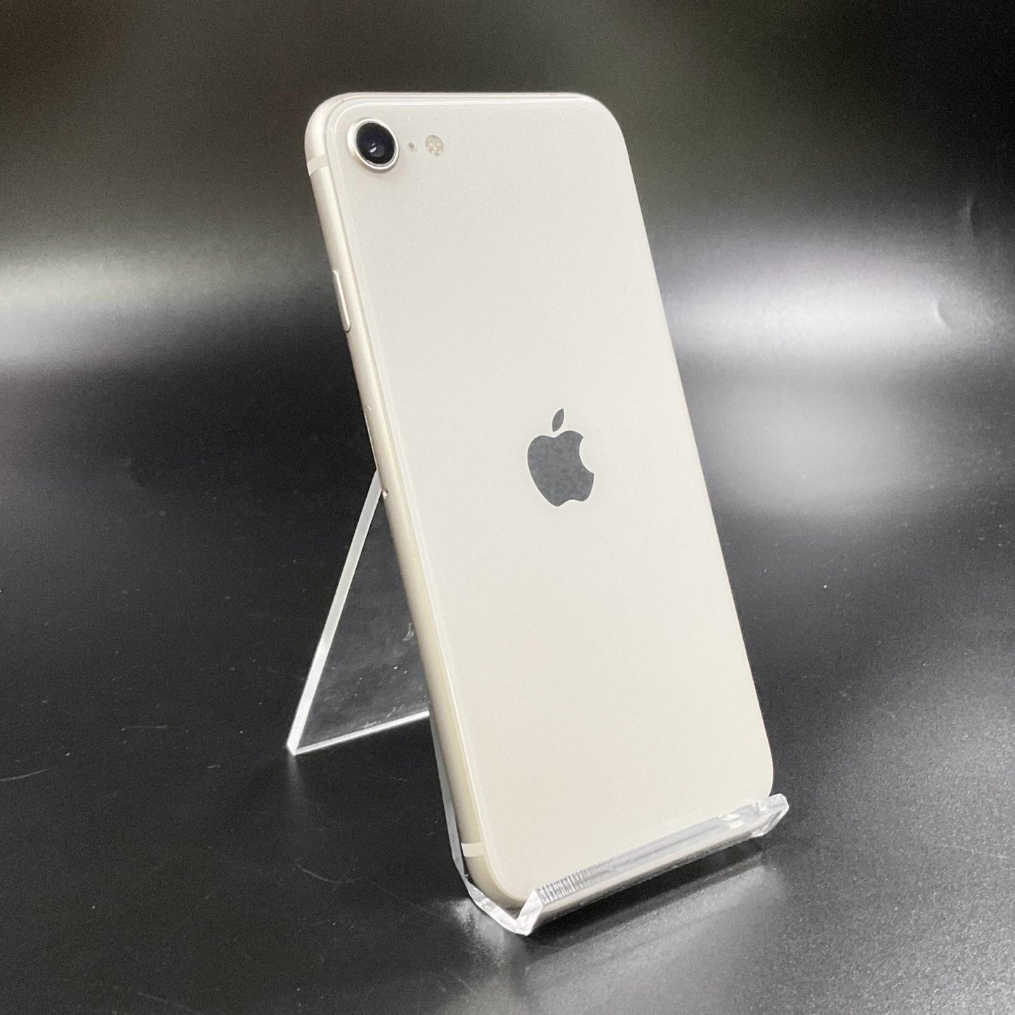 【全額返金保証】【最速発送】Apple iPhone iPhone SE（第3世代） 64GB スターライト Softbank SIMフリー 動作確認済 95%
