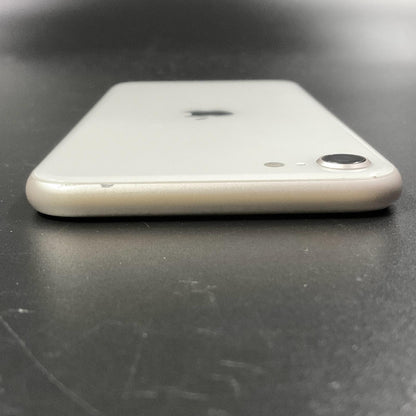 【全額返金保証】【最速発送】Apple iPhone iPhone SE（第3世代） 64GB スターライト Softbank SIMフリー 動作確認済 95%